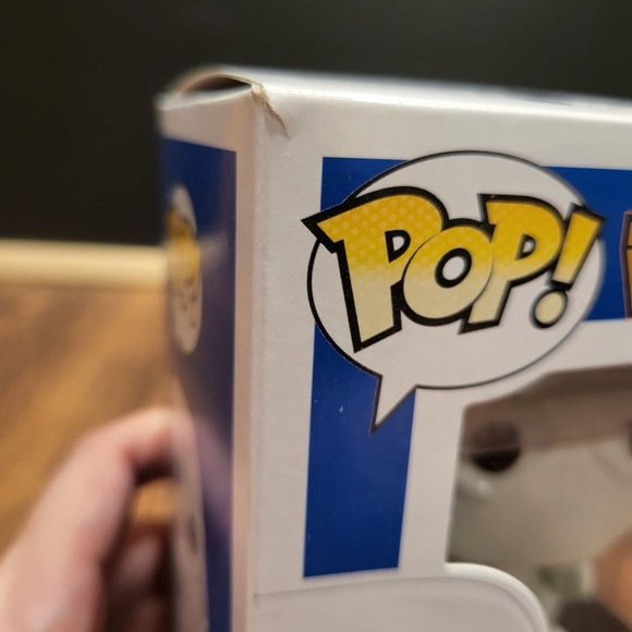 Star Wars Snowtrooper Walgreens Exclusive Funko Pop - Picture 8 of 11